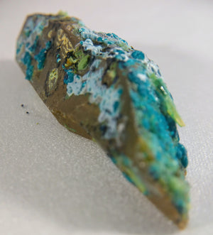 Chrysocolla over Quartz from Peru