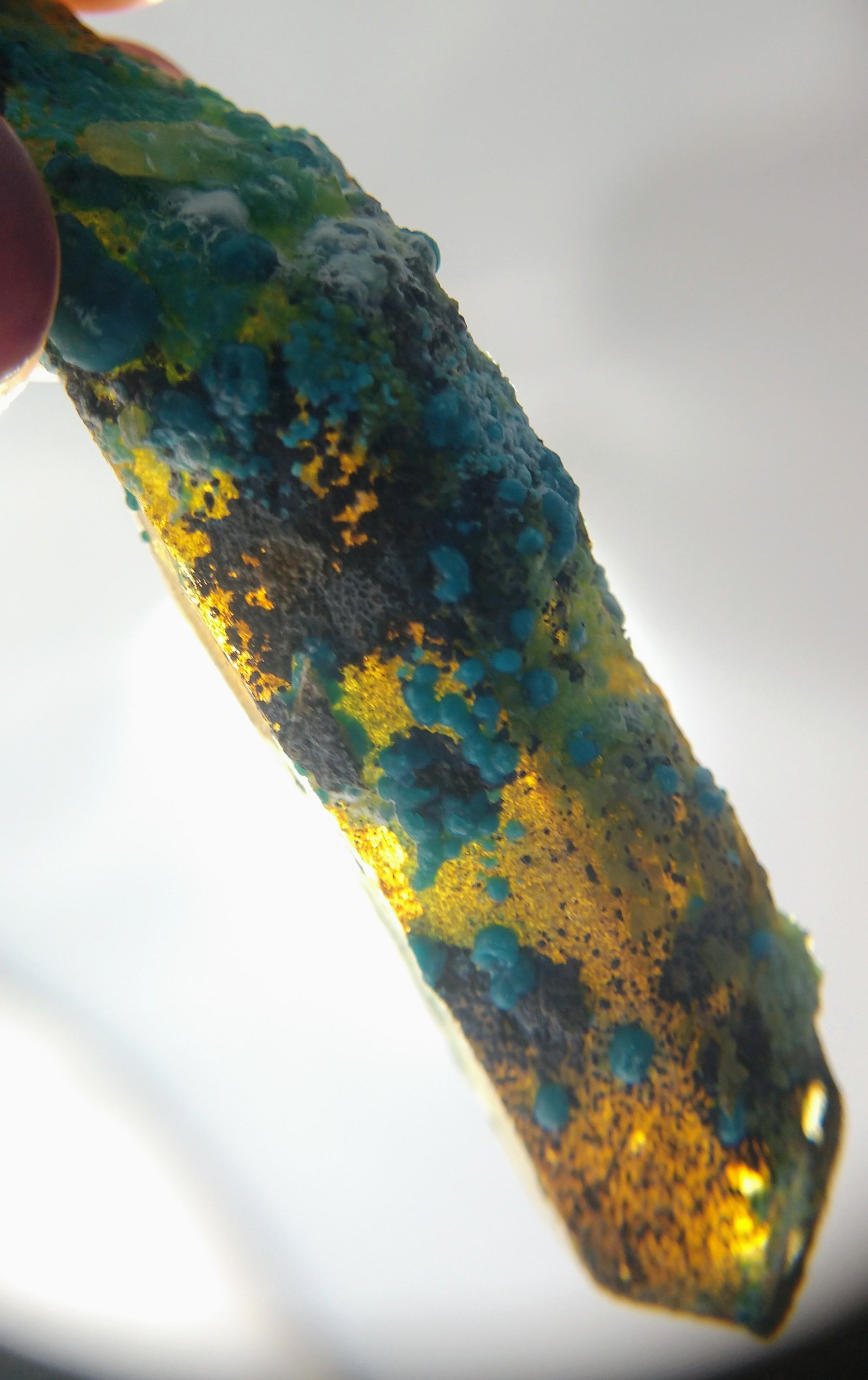 Chrysocolla over Quartz from Peru