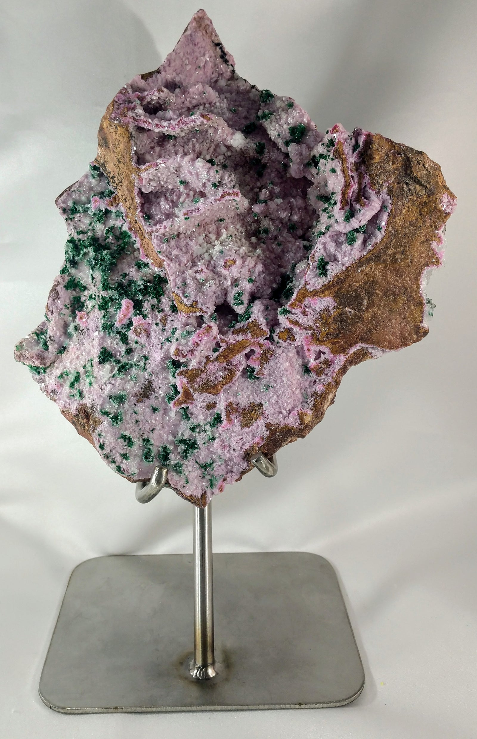 Spherocobaltite with Malachite and Quartz
