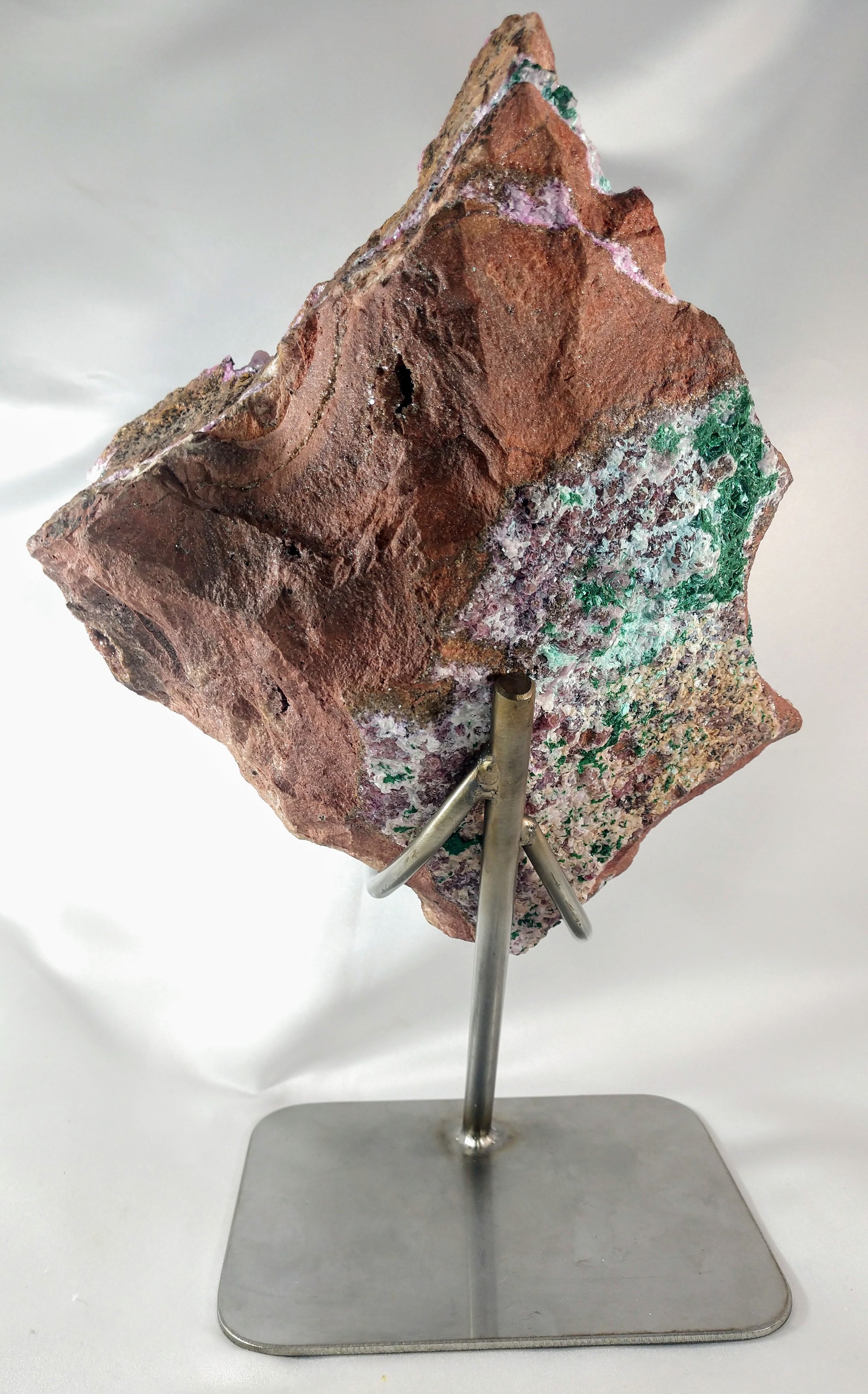 Spherocobaltite with Malachite and Quartz