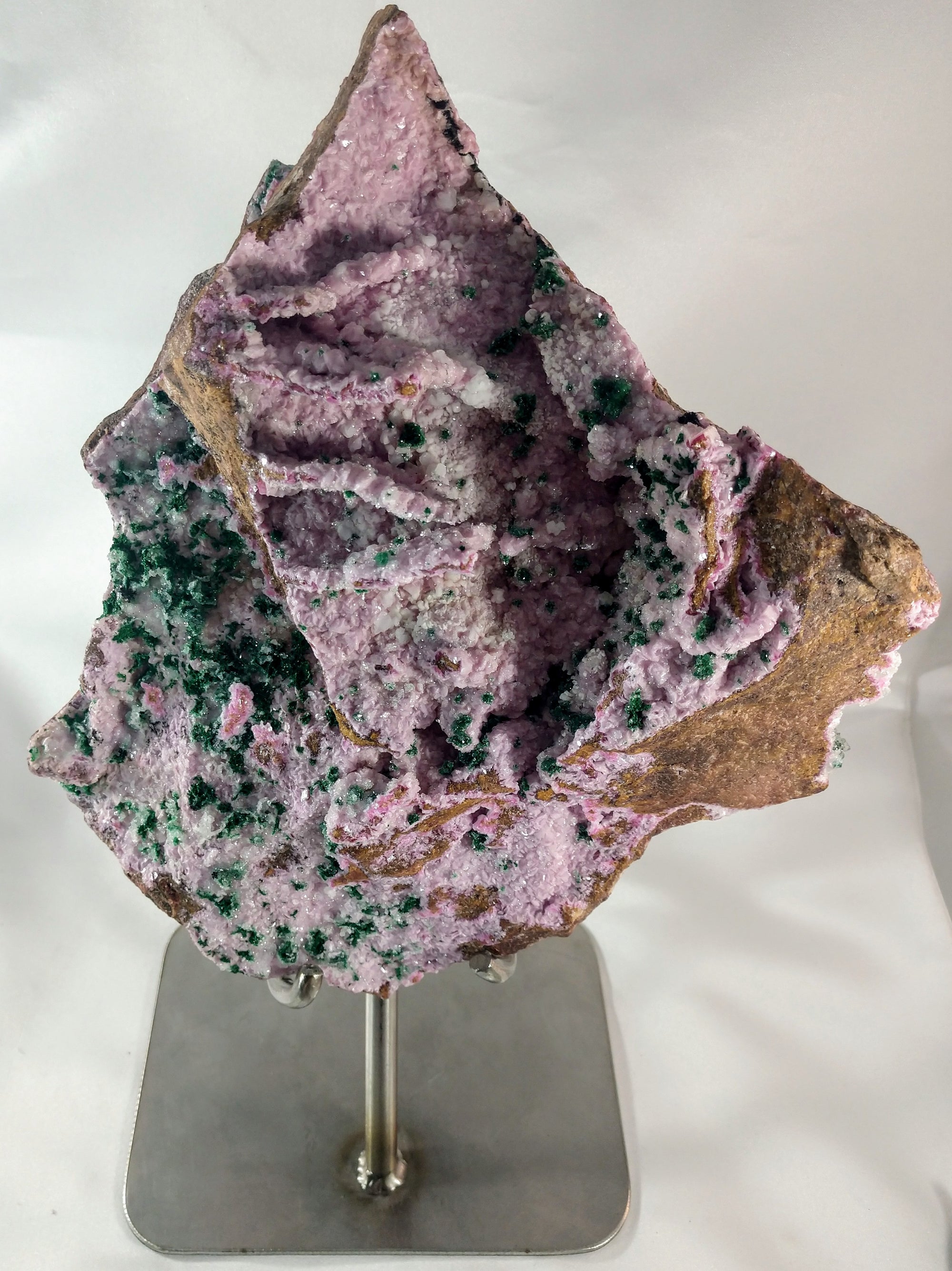Spherocobaltite with Malachite and Quartz
