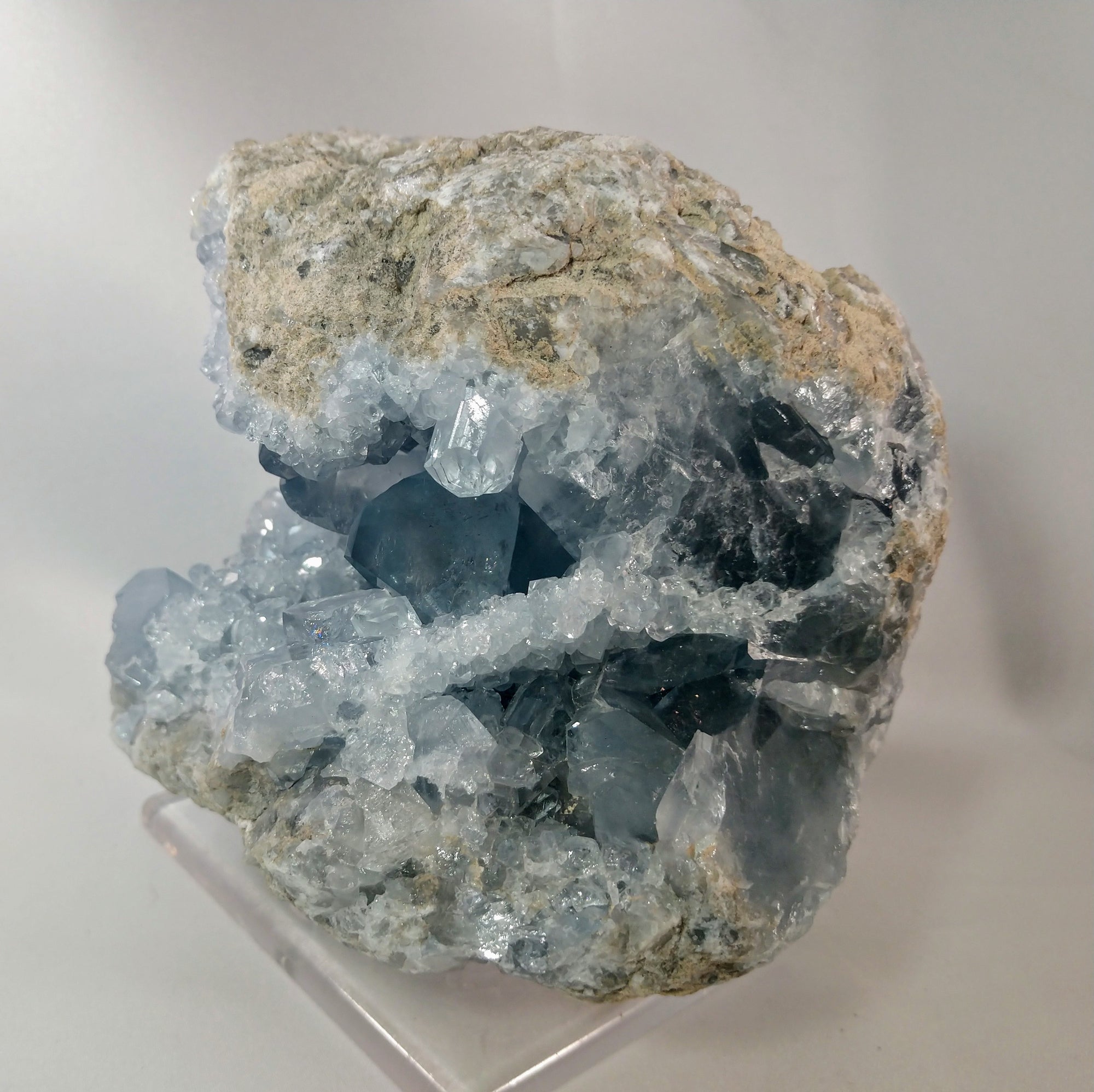 Celestite, 3 lbs 2.7 oz