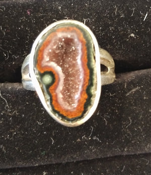 Geode ring