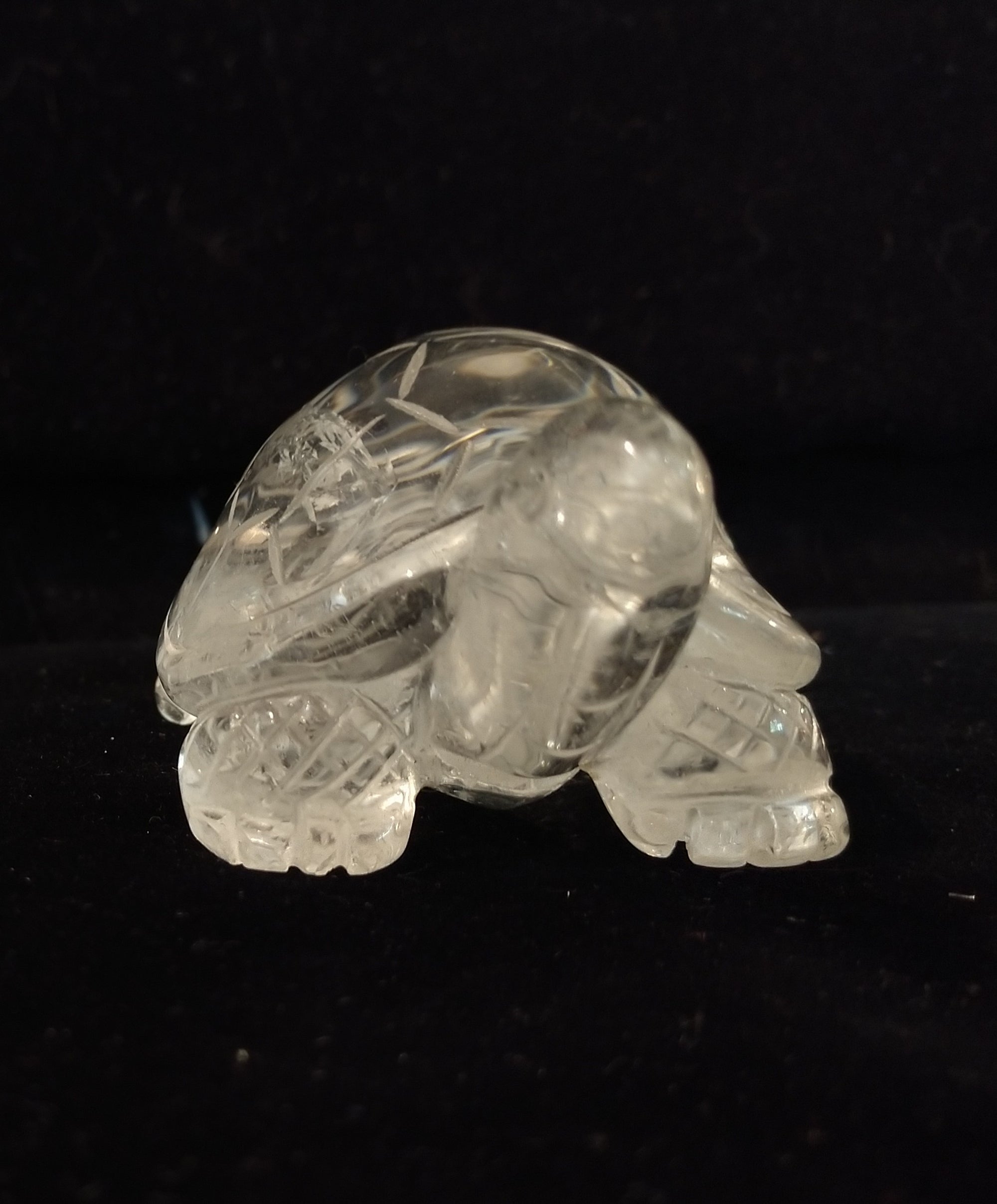 Quartz turtle carving
