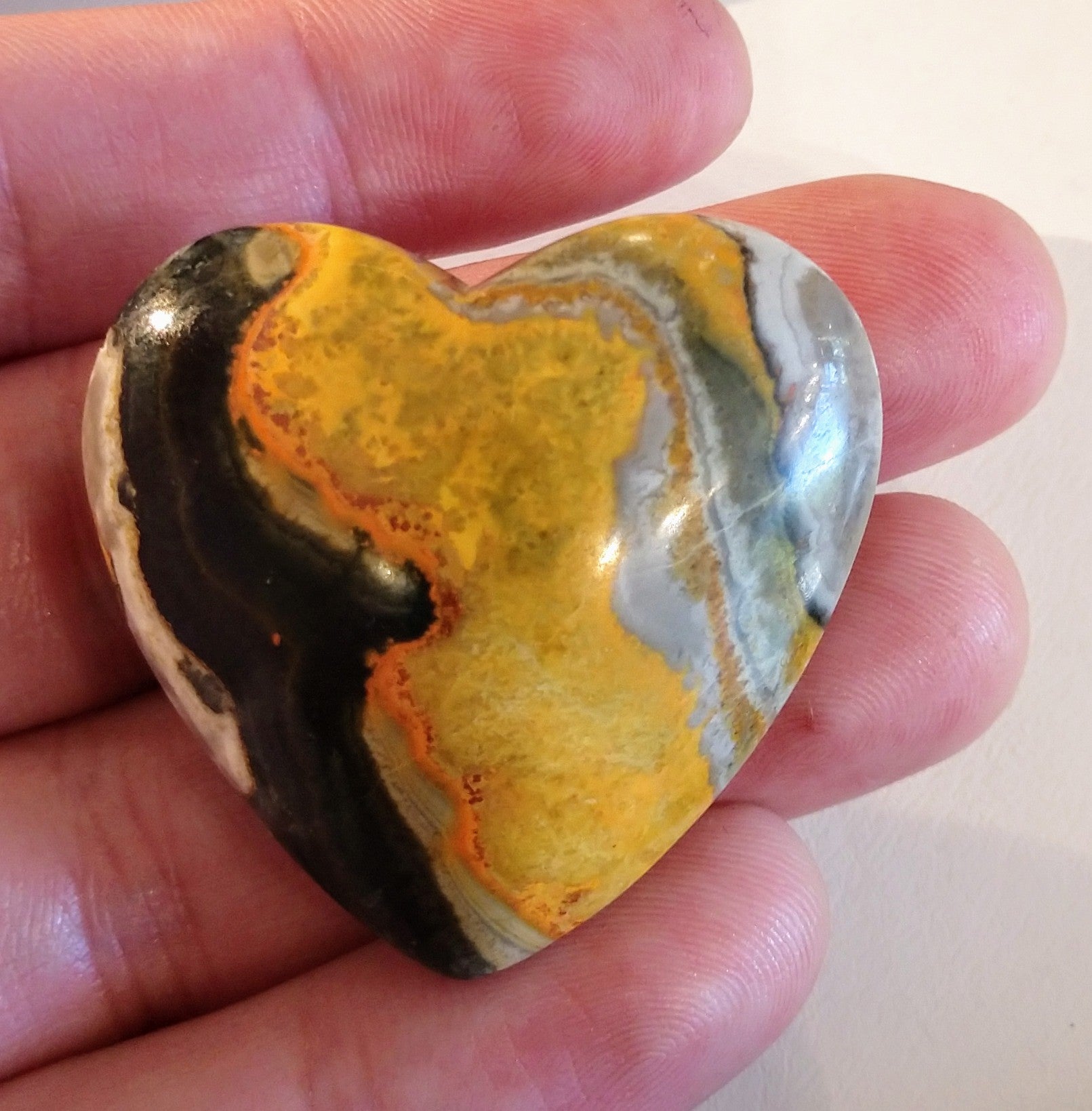 Bumblebee Jasper Heart