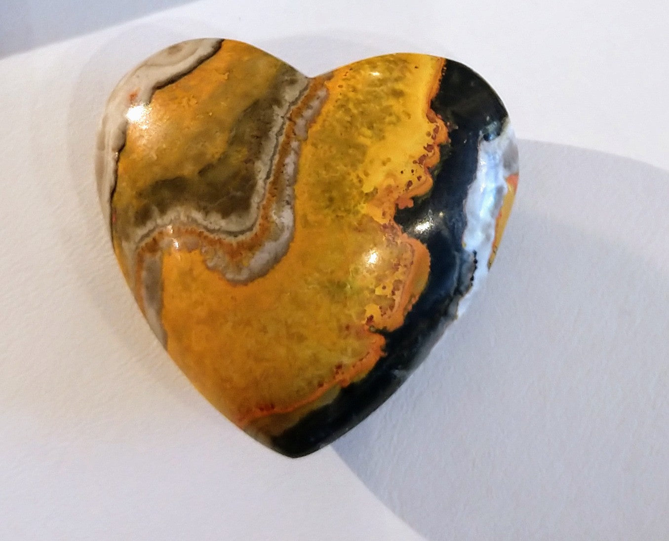 Bumblebee Jasper Heart