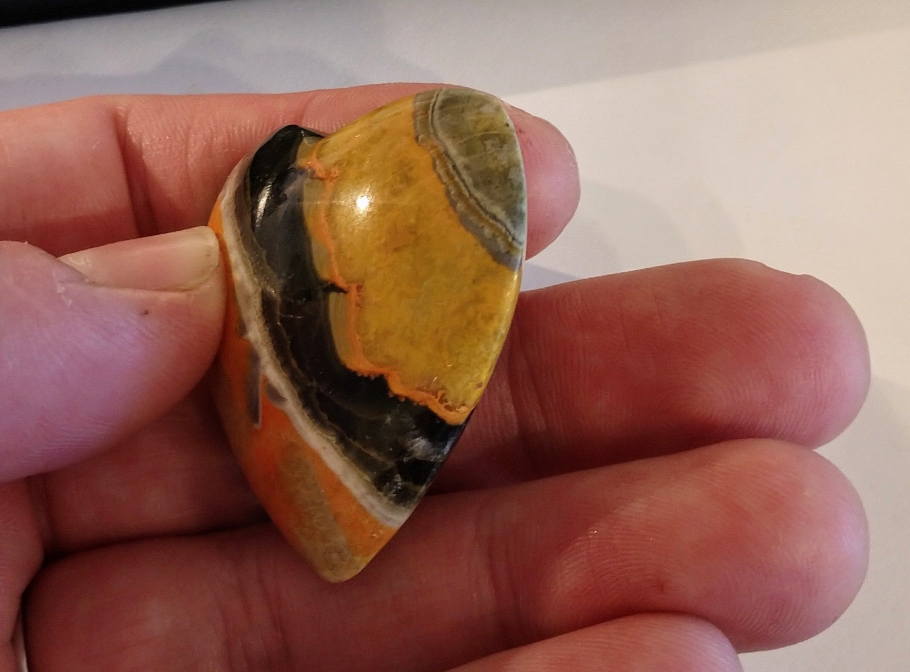 Bumblebee Jasper Heart