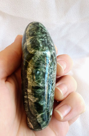 Seraphinite