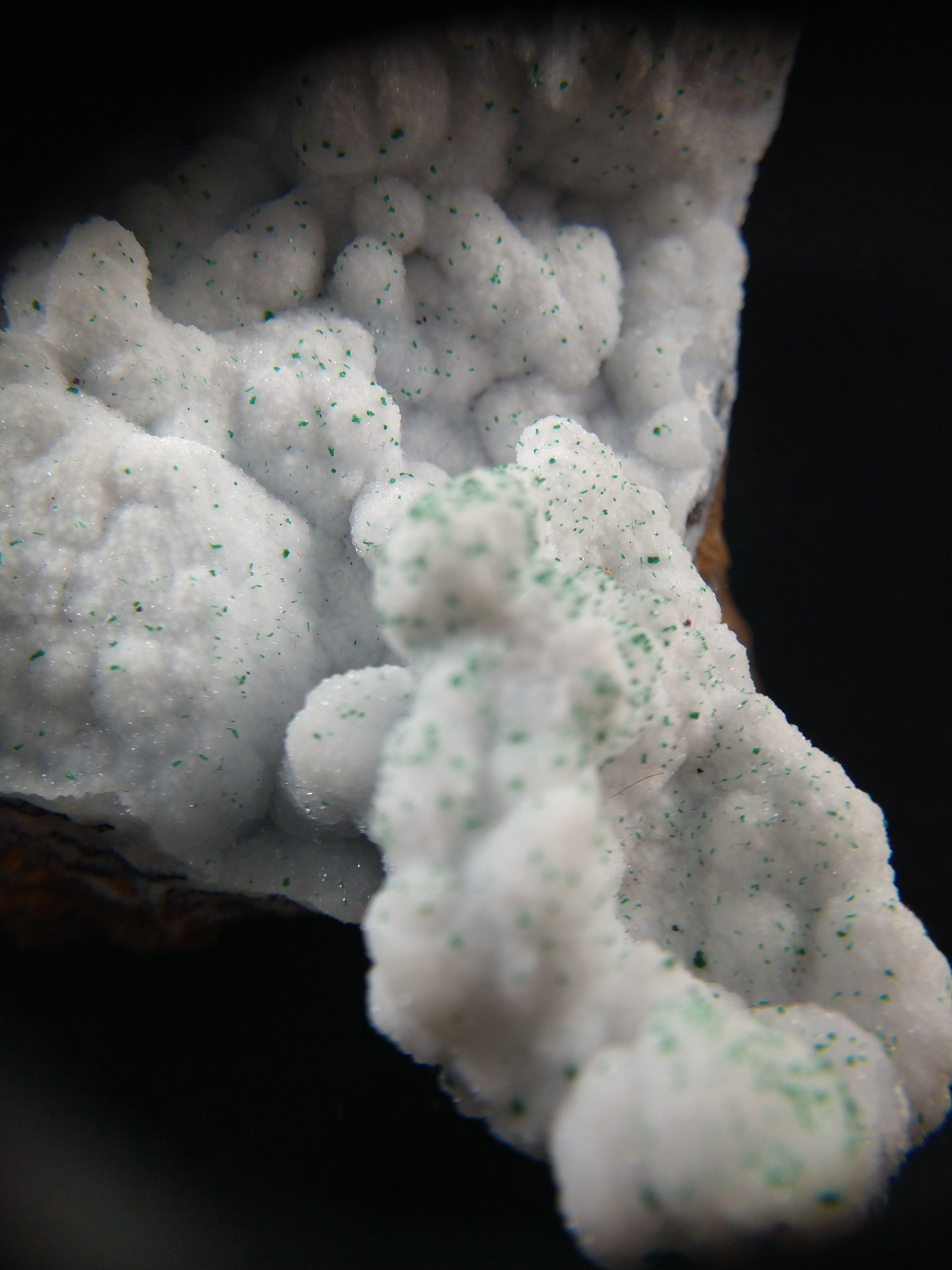 Druzy Quartz with Malachite