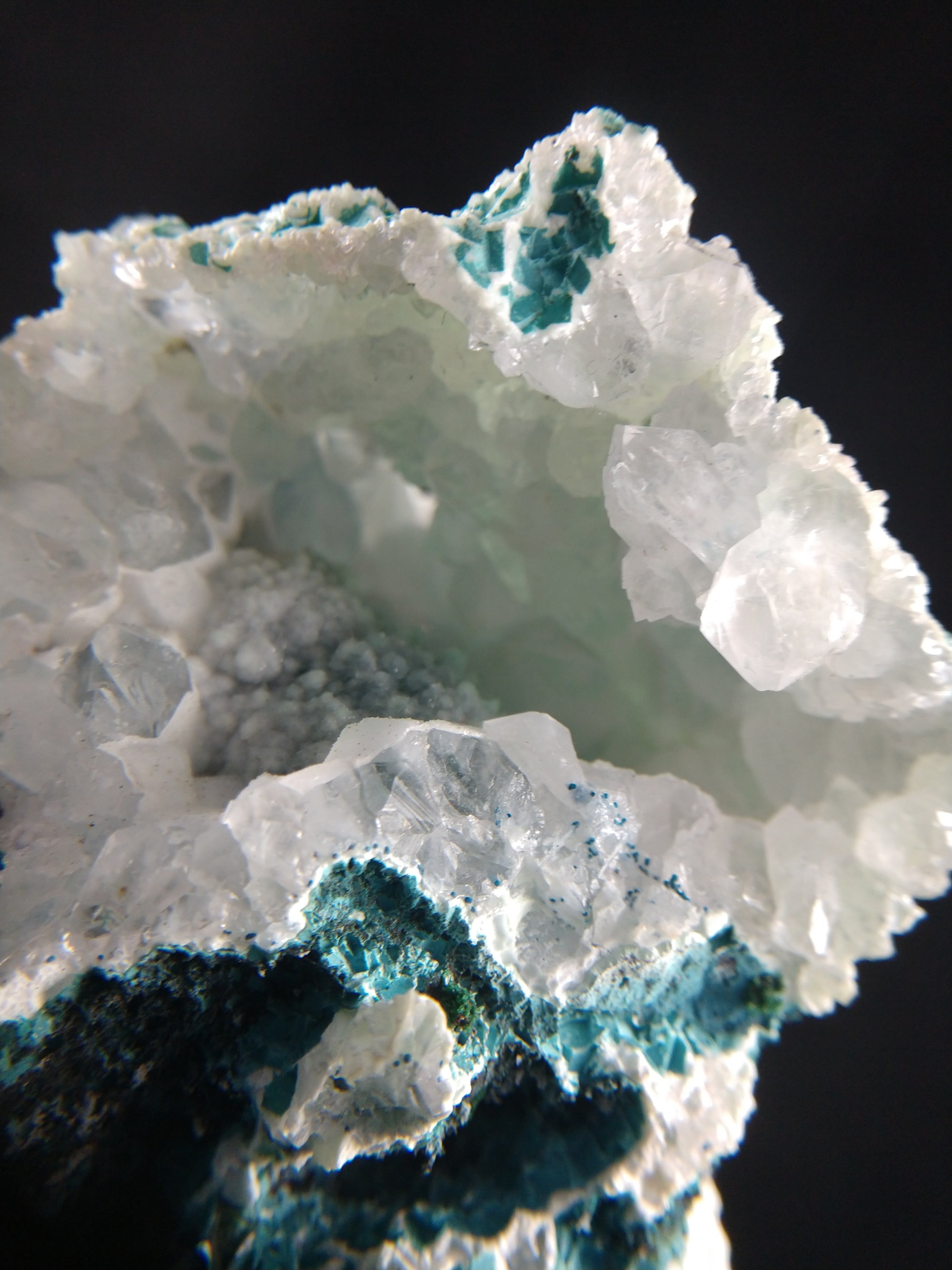 Shattuckite w/ Quartz