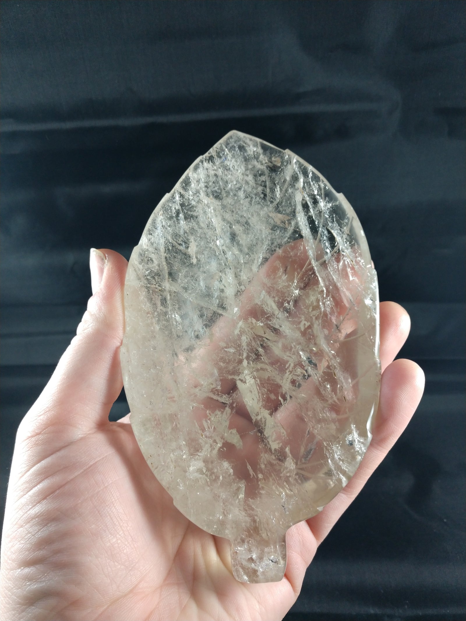 Leaf-shaped Quartz Dish