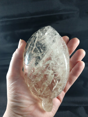 Leaf-shaped Quartz Dish
