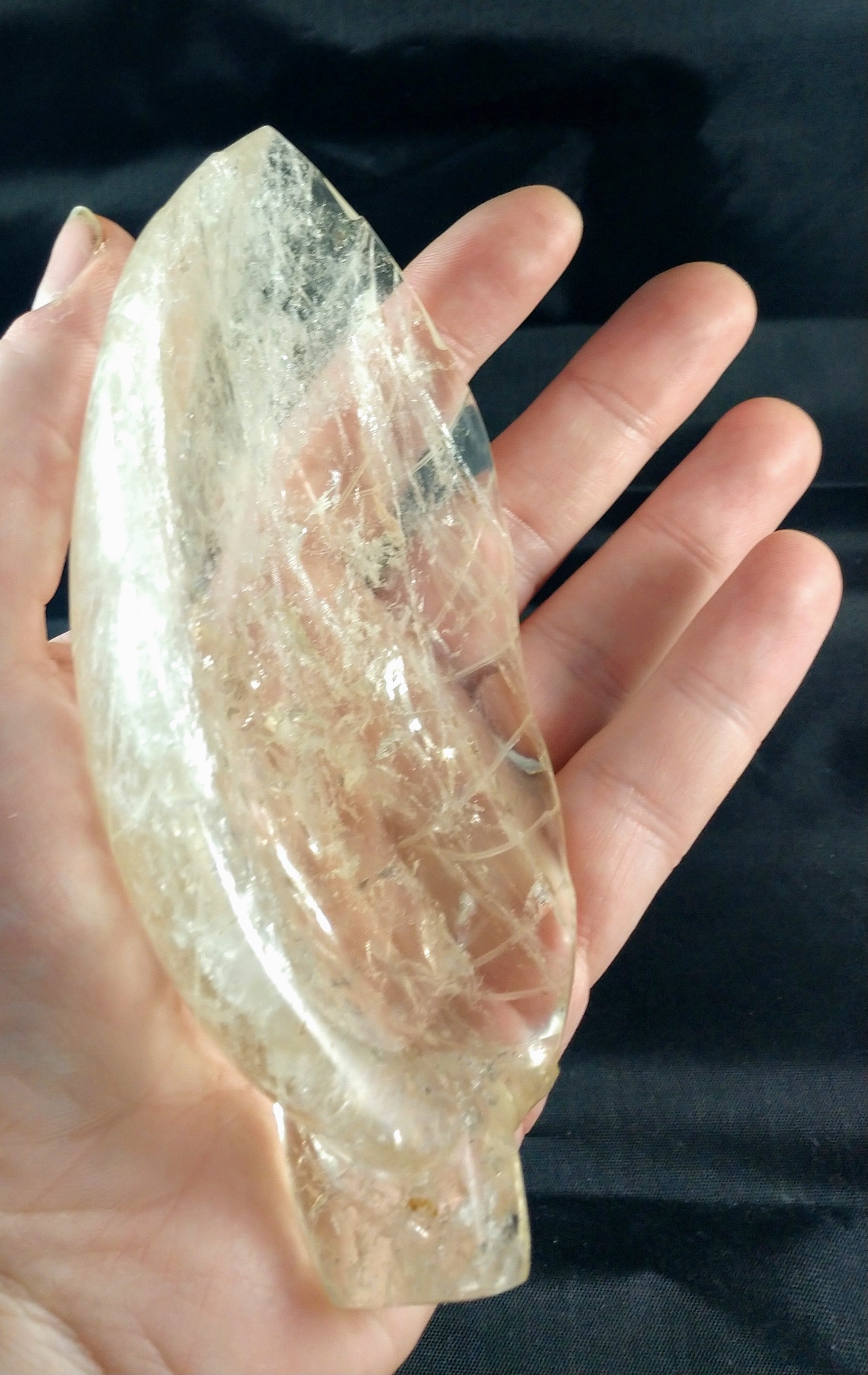 Leaf-shaped Quartz Dish