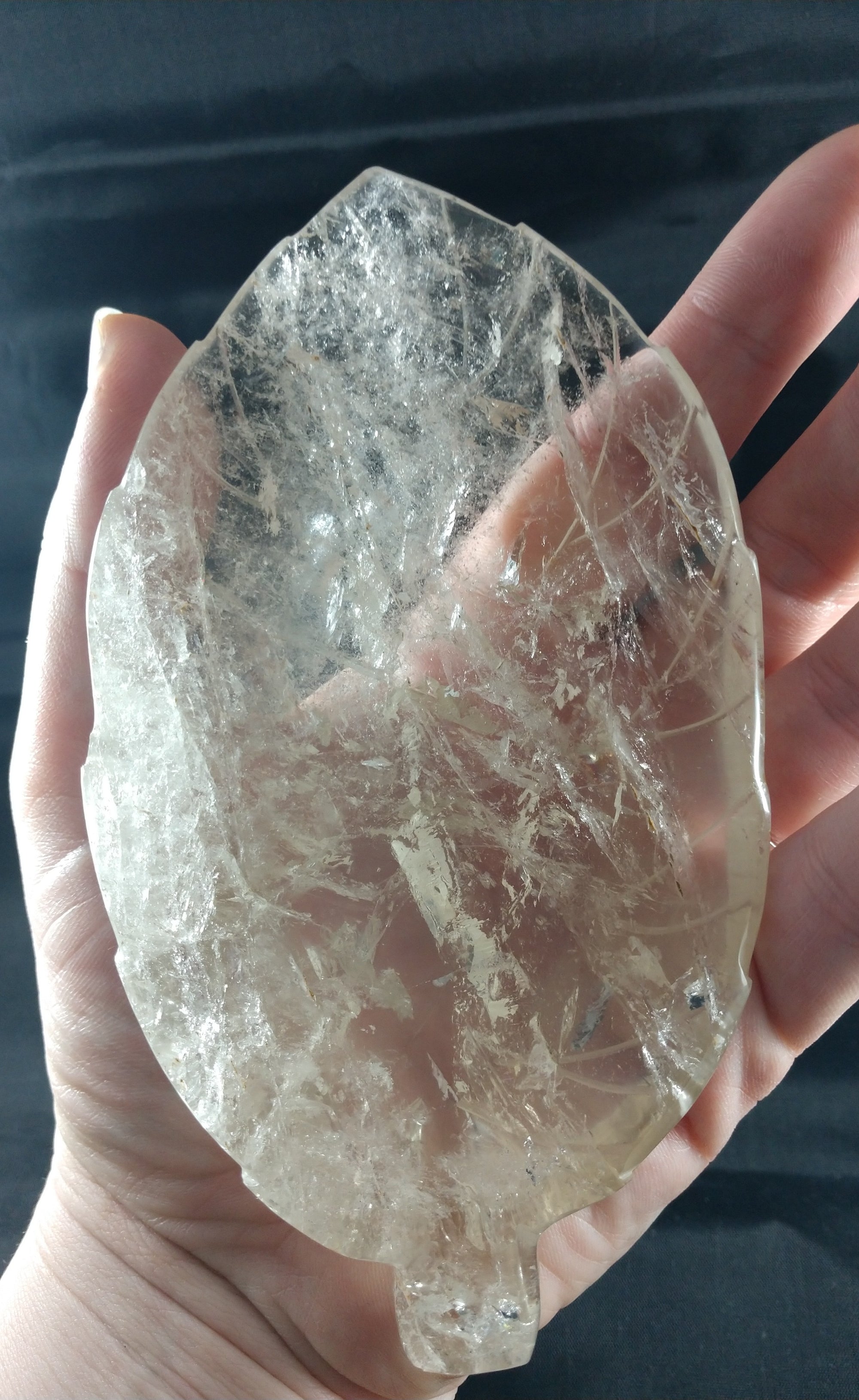 Leaf-shaped Quartz Dish