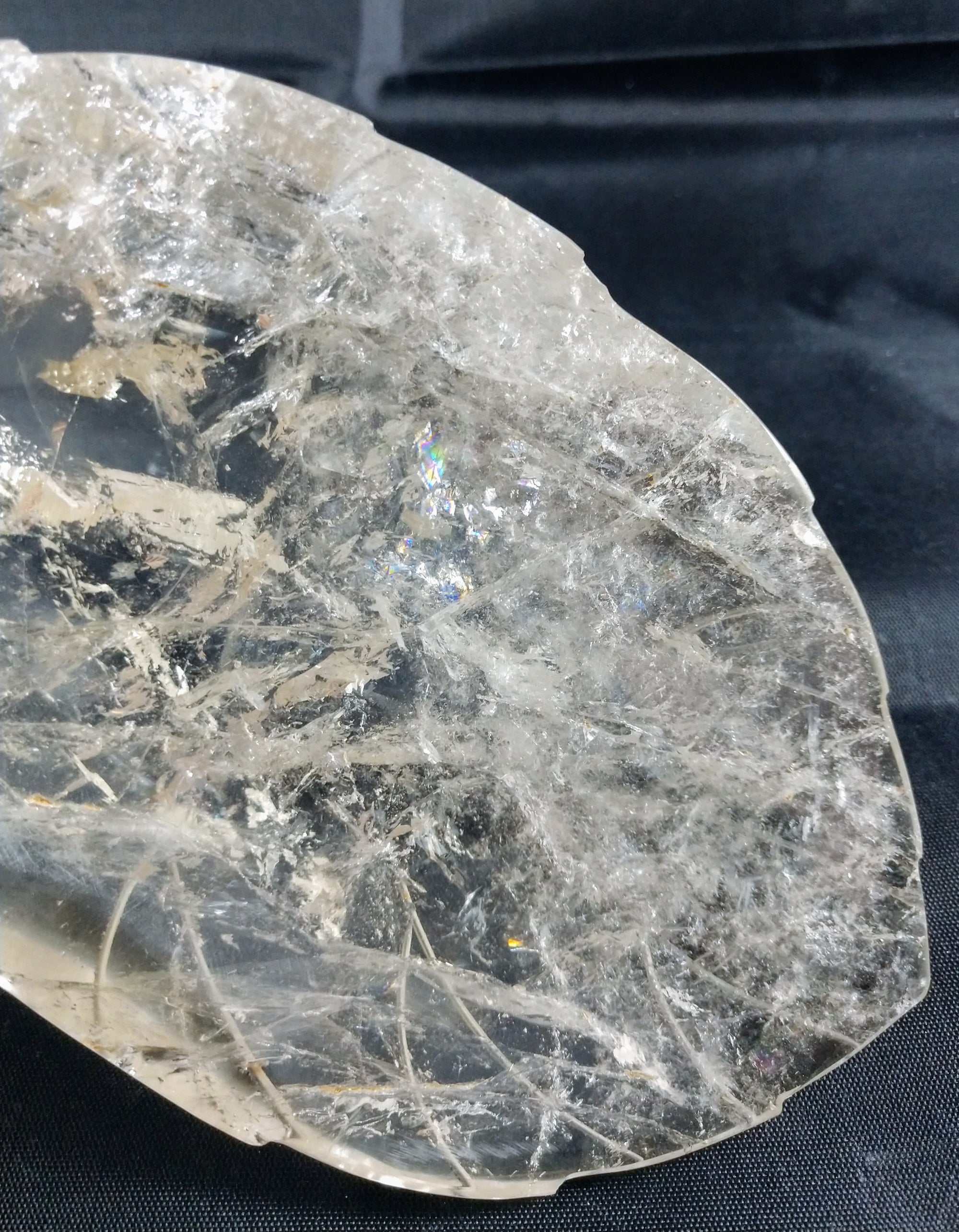 Leaf-shaped Quartz Dish