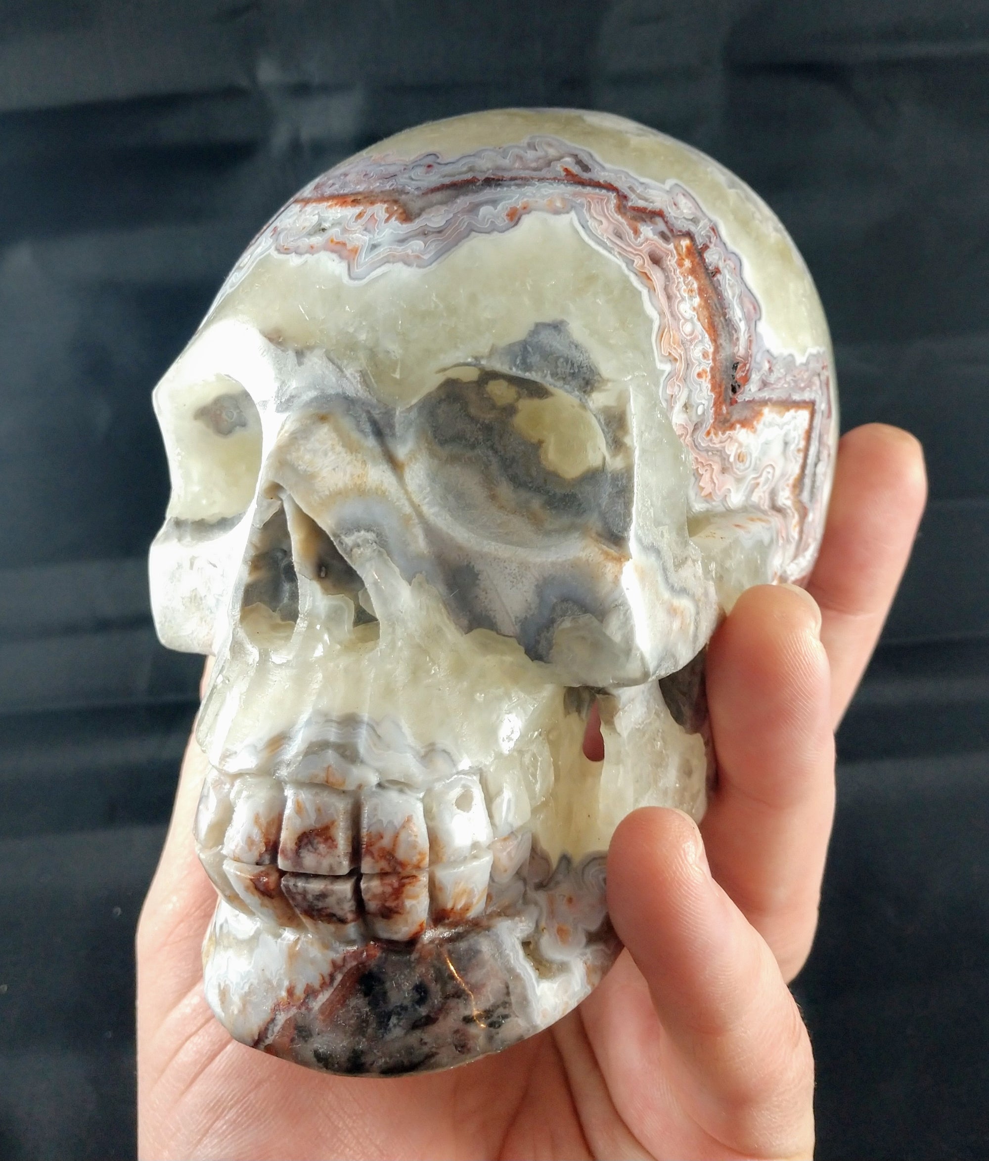 Agate Skull 1.3 kg