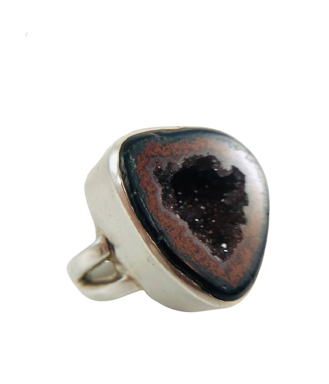 Geode ring