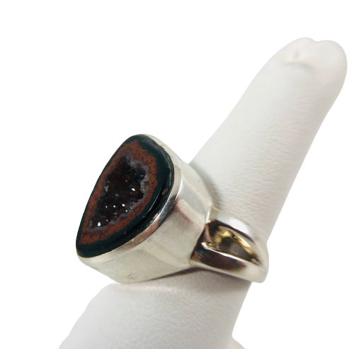 Geode ring