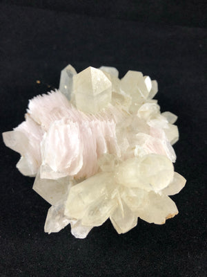 Quartz with pink calcite