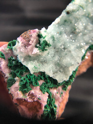 Spherocobaltite with Malachite and Quartz