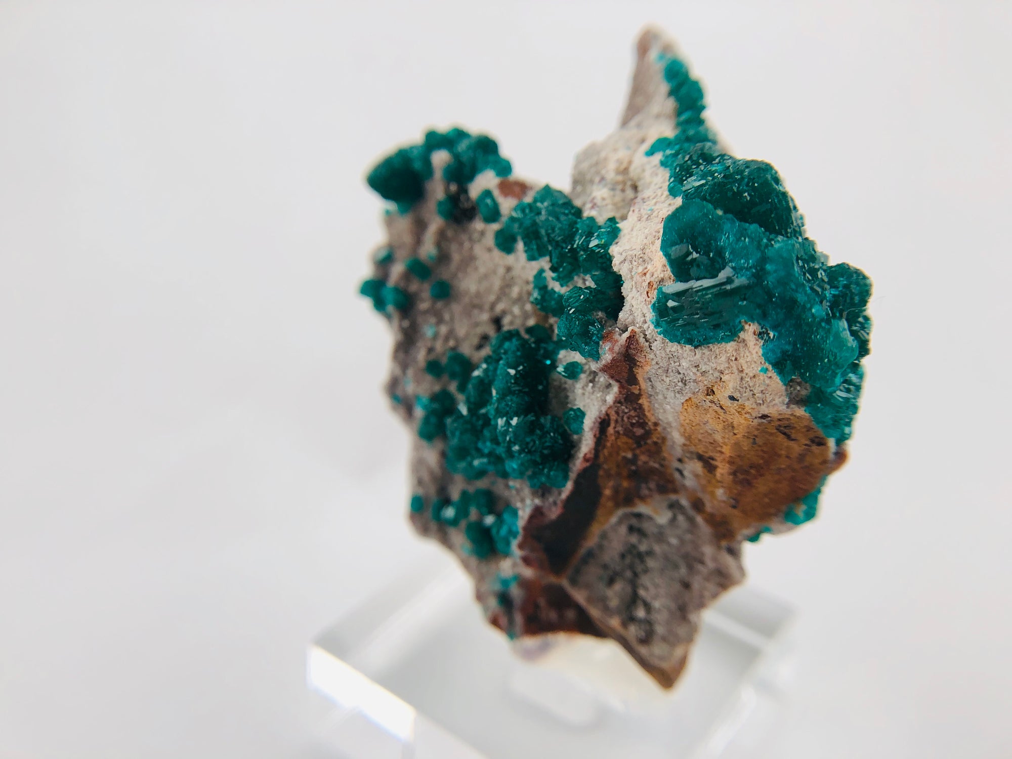 Dioptase, Dolomite