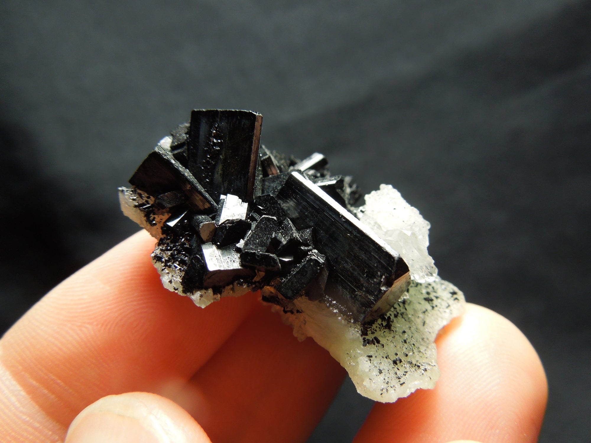 Babingtonite w/ Quartz & Epidote