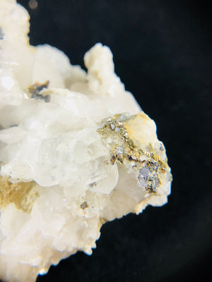 Sphalerite with Calcite