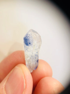 Dumortierite Quartz Point, Brasil