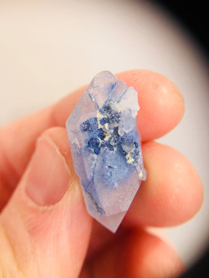 Dumortierite Quartz Point, Brasil