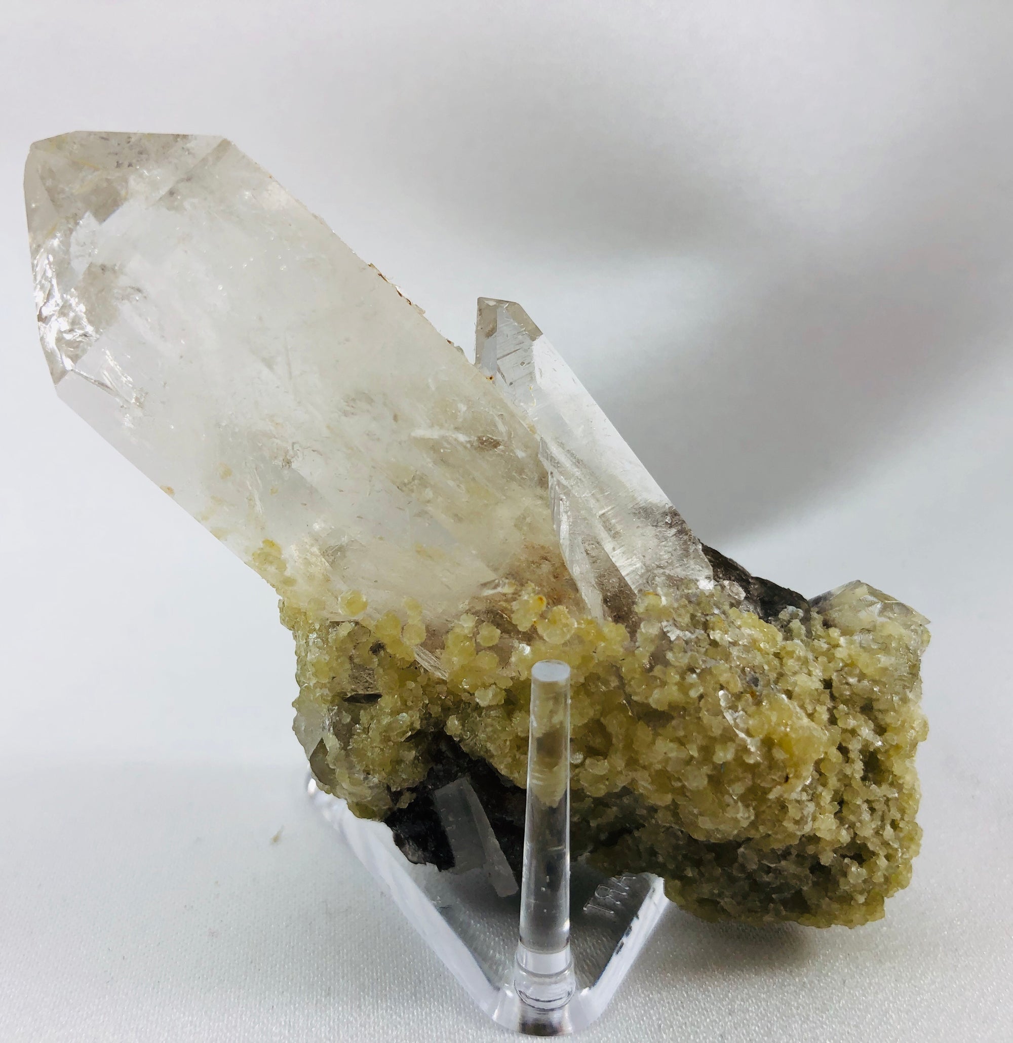 Quartz with Mica, Cleavelandite, and Biotite