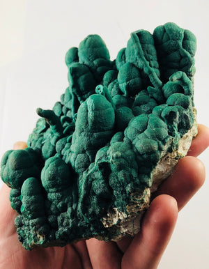 Botryodial Malachite with stalactites