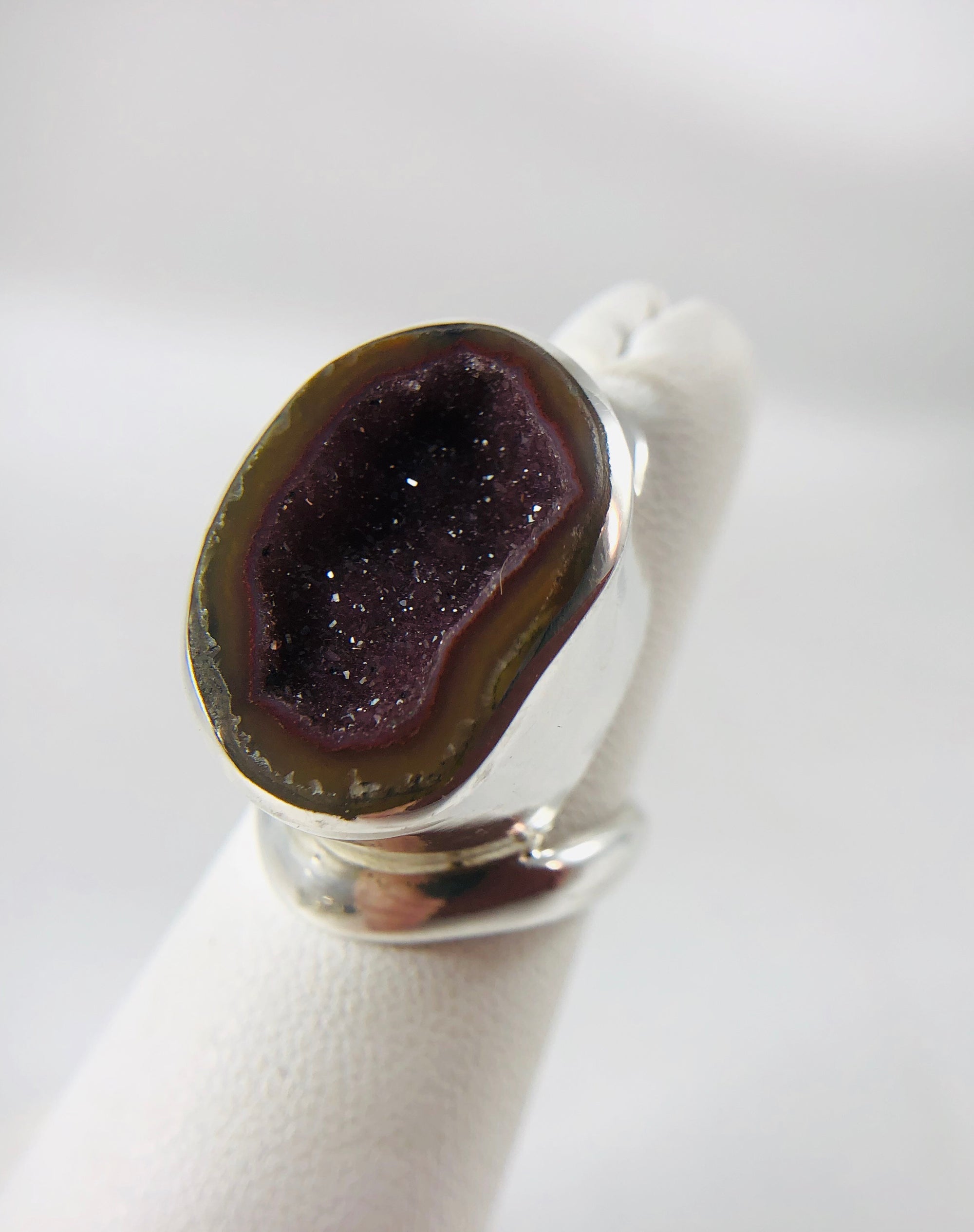Geode ring