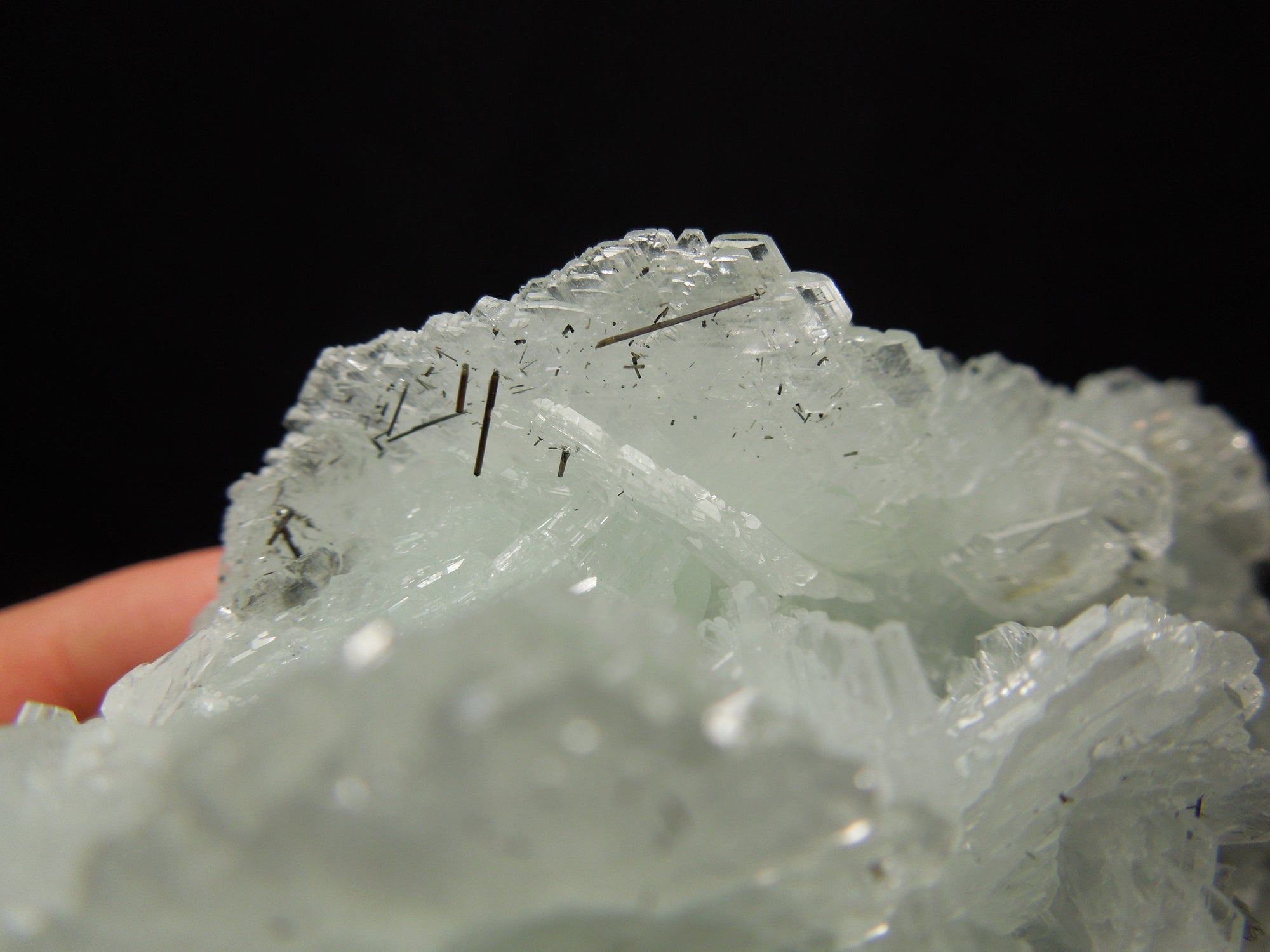 Cleavelandite w/ Tourmaline