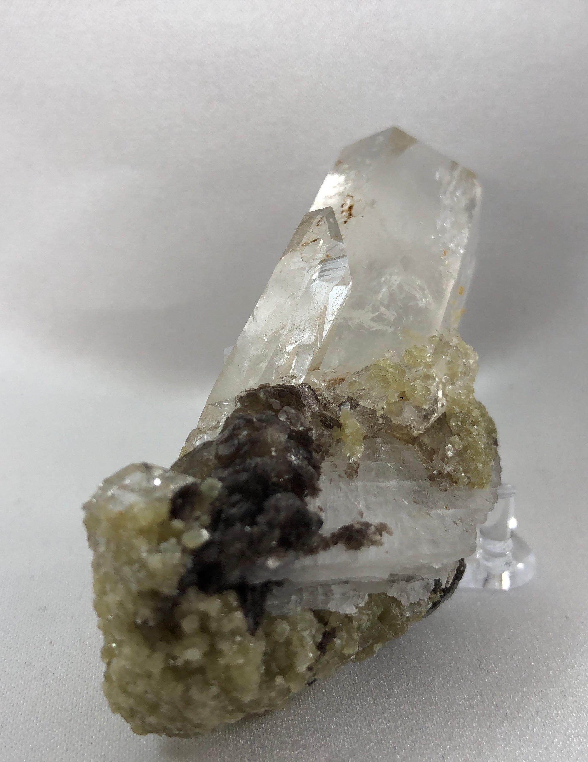 Quartz with Mica, Cleavelandite, and Biotite