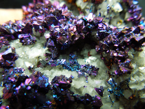 Chalcopyrite on Dolomite