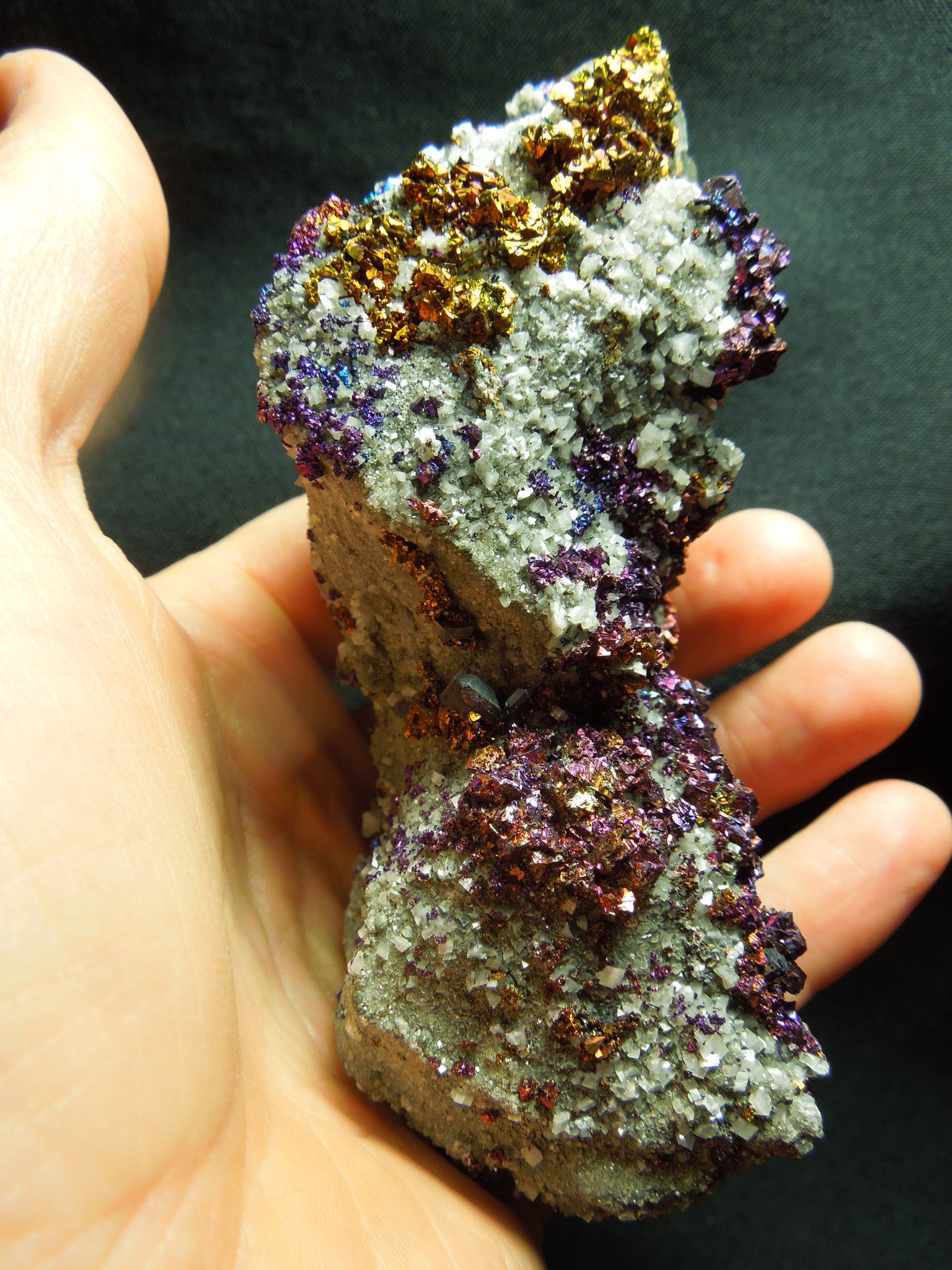 Chalcopyrite on Dolomite